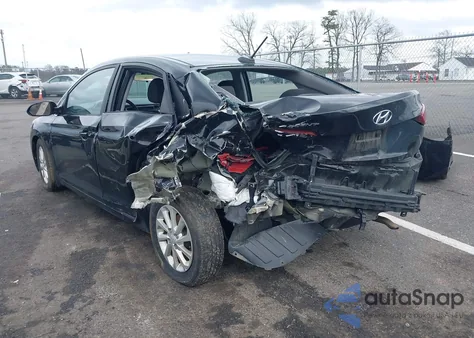 2019 Hyundai Accent Sel z USA, uszkodzony, nr VIN 3KPC24A39KE074177